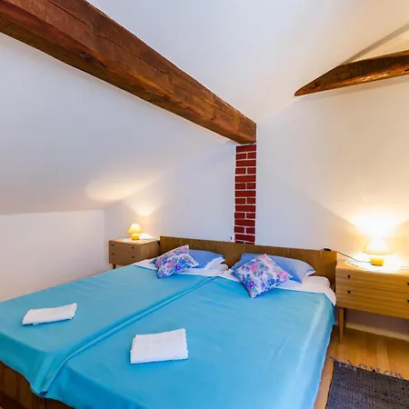 Golic Apartamento Dramalj