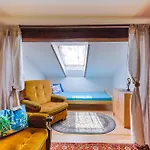 Golic Apartman *