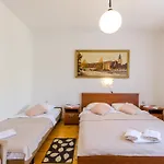 Golic Apartman