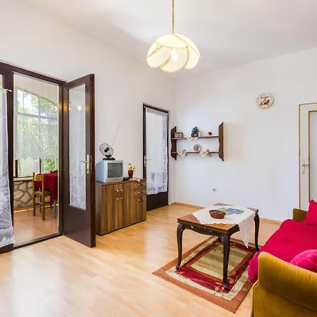 Apartment Golic
