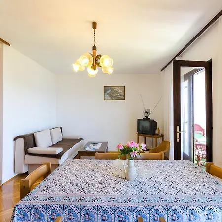 Golic Apartamento Dramalj